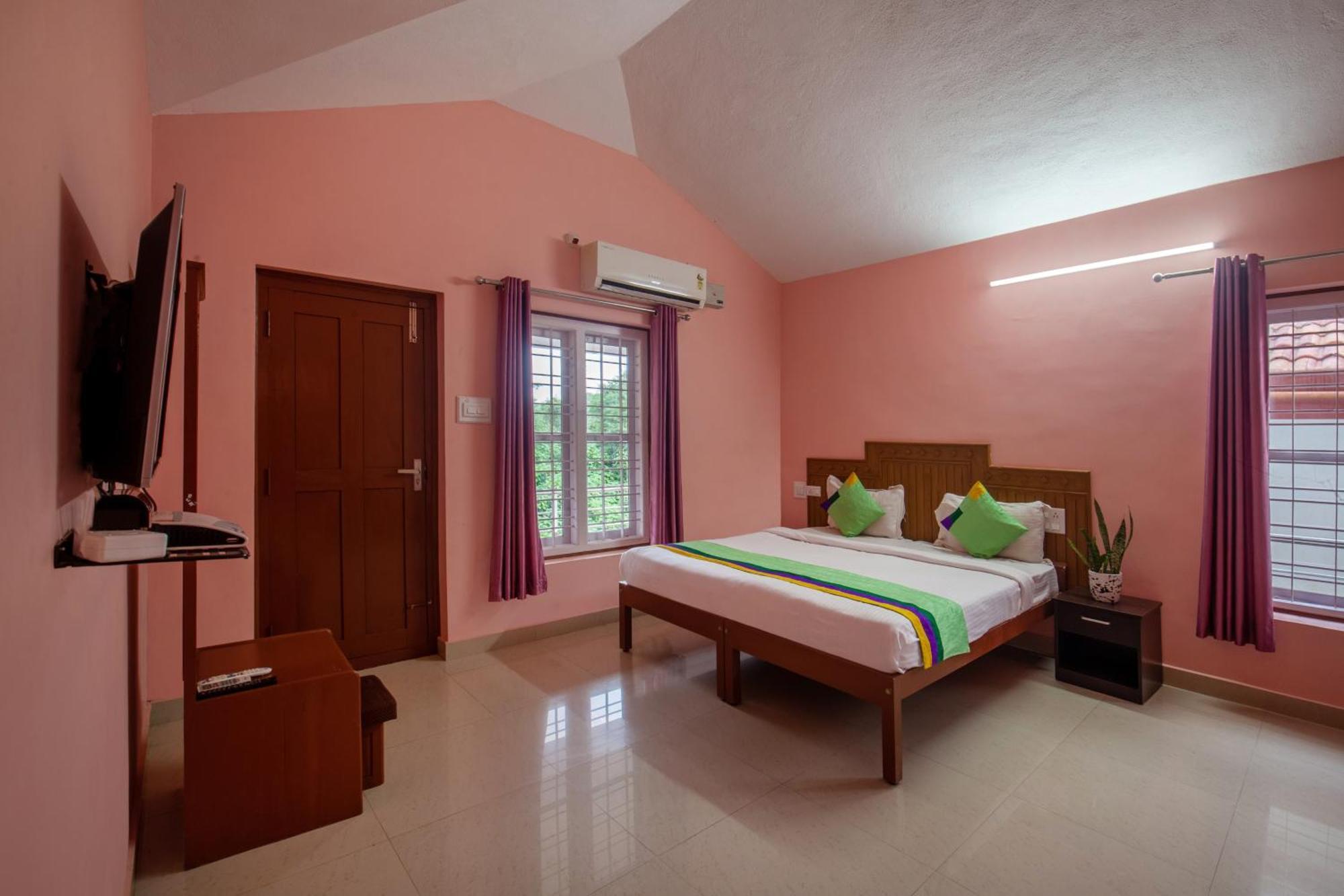 Treebo Yajna Comforts KODAGU ภายนอก รูปภาพ
